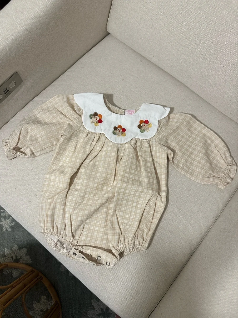 NWT Stitchy Fish 9mo Thanksgiving Bubble